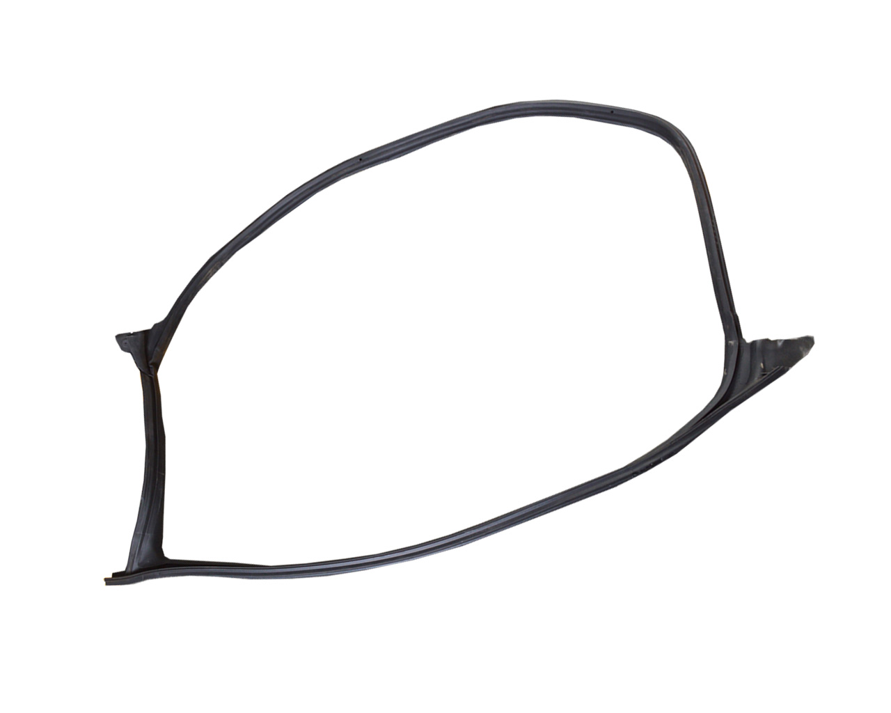 Уплотнитель  проема двери передний левый TESLA MODEL 3