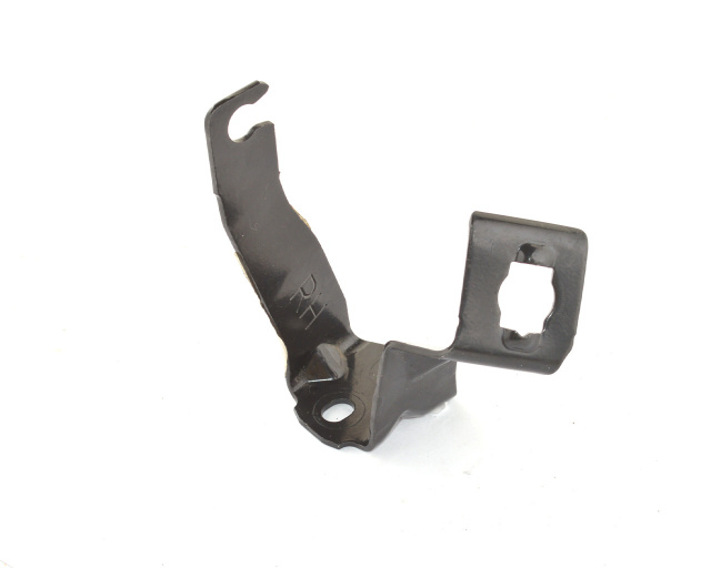 Кронштейн тормозного шланга задний правый NISSAN LEAF