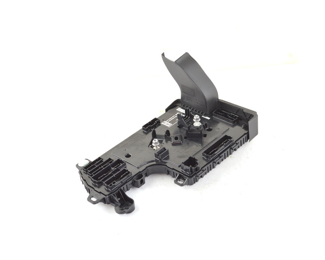 Контроллер низковольтный передний правый TESLA MODEL 3