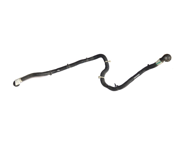 Патрубок трубопровода батарей (2021г) TESLA MODEL 3 1077595-00-E