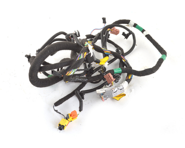 Проводка сидения переднего левого TESLA MODEL 3 Проводка сидения переднего левого TESLA MODEL 3