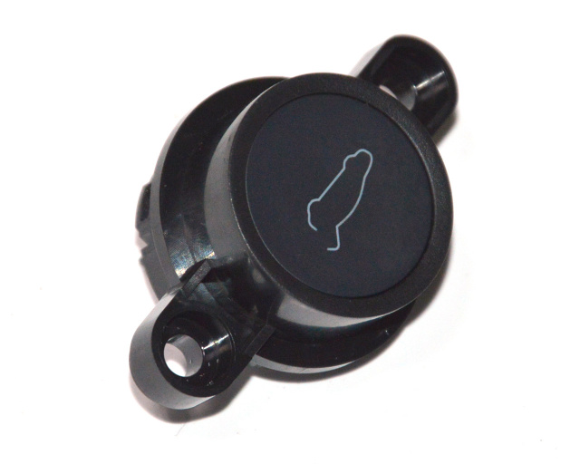Кнопка закрытия крышки багажника TESLA MODEL 3 1501907-00-C
