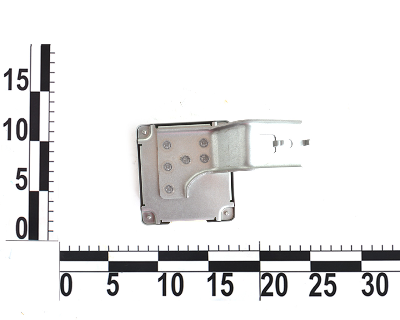 Блок управления радарами активного круиз-контроля ADAS Nissan Leaf 2018