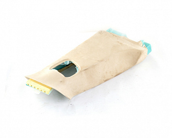 Накладка стойки центральной верхняя правая (белая) TESLA MODEL S,R