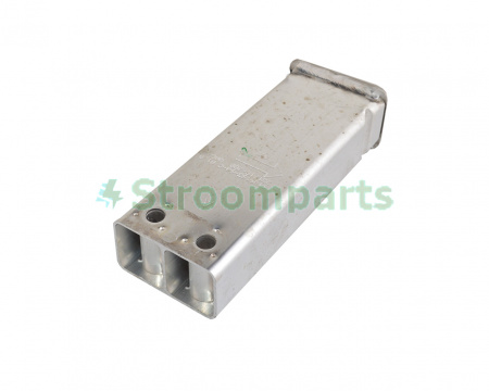 Кронштейн переднего усилителя  бампера TESLA MODEL 3