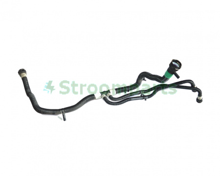 Патрубок охлаждения переднего электродвигателя (2021г) TESLA MODEL 3 1521493-00-C