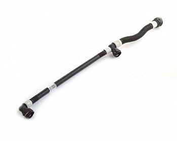 Патрубок трубопровода батарей передний правый TESLA MODEL 3