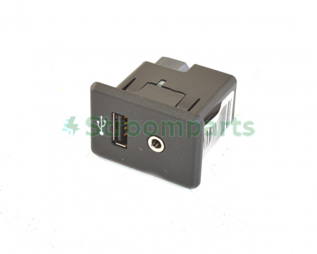 Аудио разъём NISSAN LEAF 2018 S