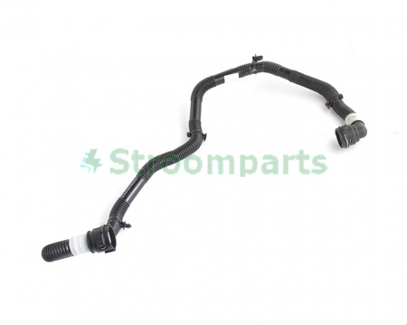 Патрубок трубопровода батарей TESLA MODEL 3