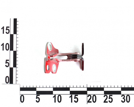 Петля нижняя передней правой двери TESLA MODEL 3 Петля нижняя передней правой двери TESLA MODEL 3