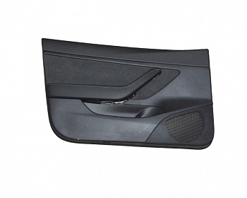 Обшивка передней левой двери черная TESLA MODEL 3 1090409-89-M 1514764-21-A