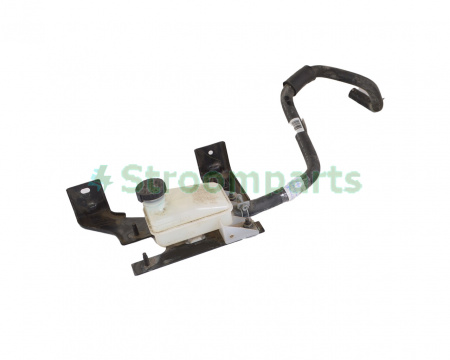 Бачок тормозной жидкости с кронштейном NISSAN LEAF 2011-2013 46090-3NA0B / 46092-3NA0A