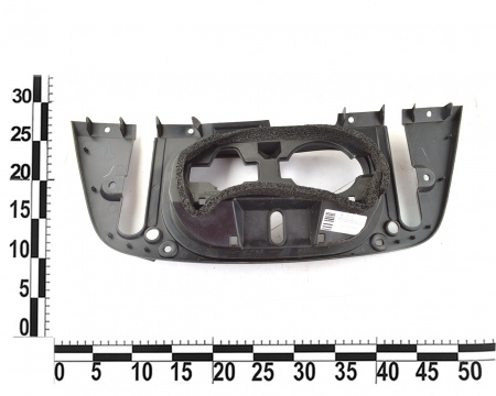Нижняя крышка зарядного порта (в сборе)NISSAN LEAF 2018 Нижняя крышка зарядного порта (в сборе)NISSAN LEAF 2018