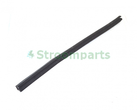 Уплотнитель стекла двери передней левой TESLA MODEL S,SR