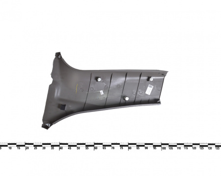 Накладка центральной стойки нижняя правая(серая) NISSAN LEAF