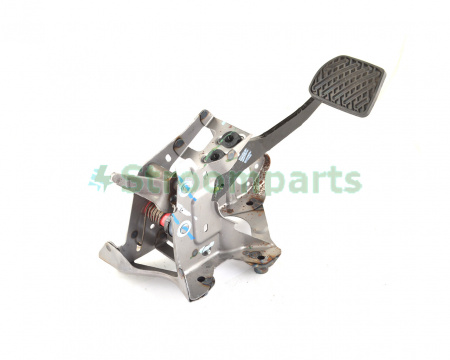 Педаль тормоза Nissan Leaf 2018