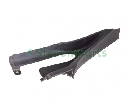 Накладка панели дворников правая Tesla Model X 1064603-00-C