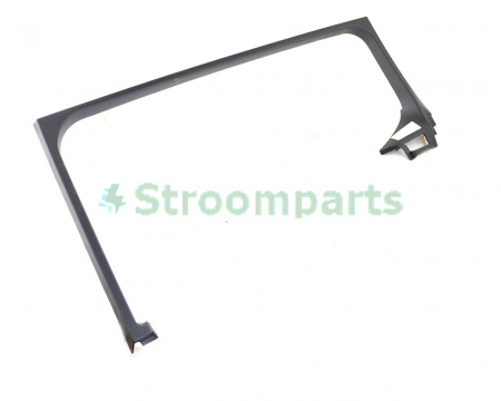 Накладка окна двери зад. прав Nissan Leaf 2018