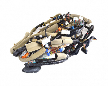 Жгут проводки подторпедной Nissan Leaf 2011-2012 24010-3NA1A Жгут проводки подторпедной Nissan Leaf 2011-2012 24010-3NA1A