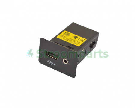 Разъём USB NISSAN LEAF SV 2018