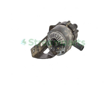 Водяной насос (помпа) NISSAN LEAF 2011-2013  21581-3NA0A