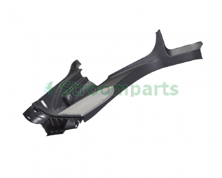 Накладка дверного пройома нижняя задняя правая внутреняя TESLA MODEL S,R