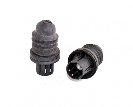 Отбойник крышки багажника TESLA MODEL 3