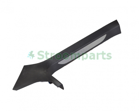 Накладка дверного пройома нижняя передняя левая внутреняя(с молдингом) TESLA MODEL S,R