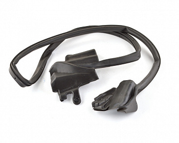 Уплотнитель двери передней левой, нижний TESLA MODEL S,SR