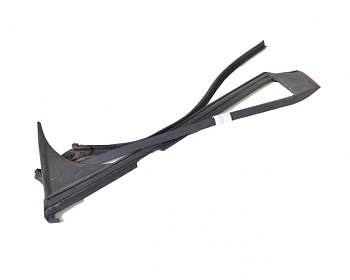 Уплотнитель центральной стойки правой (под накладку с камерой) Tesla Model X 1032152-00-D