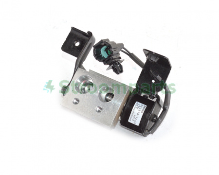 Трехсторонний клапан NISSAN LEAF