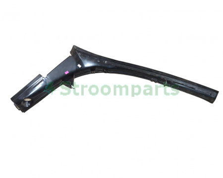 Накладка  багажного проема правая TESLA MODEL X  1047321-00-E