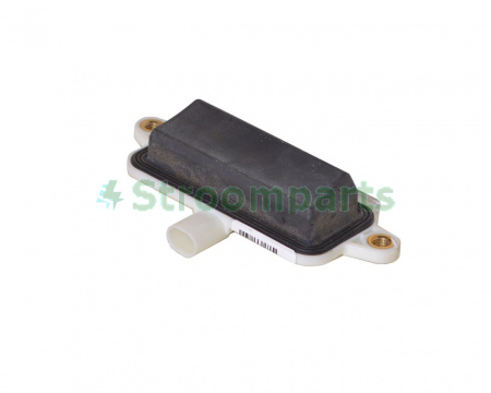 Кнопка открытия крышки багажника Tesla Model X 1055631-00-B