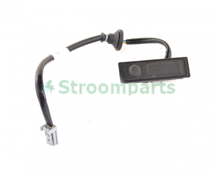 Кнопка открытия двери багажника Nissan Leaf 2018