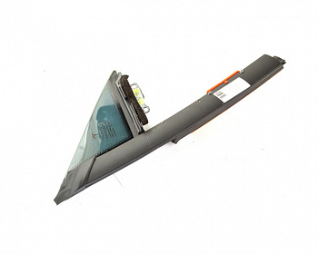 Форточка передняя левая (с направляющей) TESLA MODEL S, SR