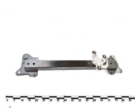 Планка крепления радиаторовTESLA MODEL 3