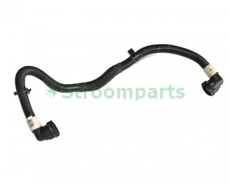 Патрубок охлаждения от переднего мотора  к теплообменнику (2021г) TESLA MODEL 3 1504722-00-C