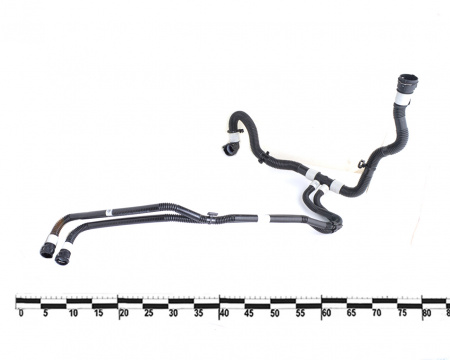 Патрубок охлаждения заднего электродвигателя TESLA MODEL 3