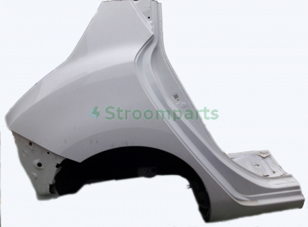 Четверть задняя правая (белая) NISSAN LEAF