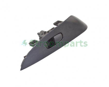 Кнопки управления стеклоподъемником задней левой двери с панелью NISSAN LEAF (11-13) 25411-1KL0A