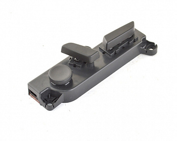 Кнопки регулировки сидения переднего правого TESLA MODEL 3