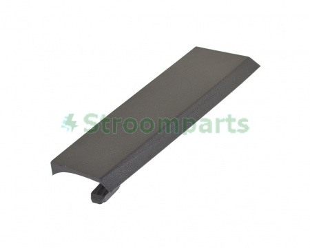 Накладка проема передней двери средняя правая TESLA MODEL 3