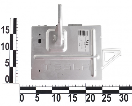 Блок усилителя сабвуфера TESLA MODEL 3