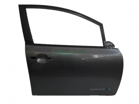 Дверь передняя правая (графит) NISSAN LEAF