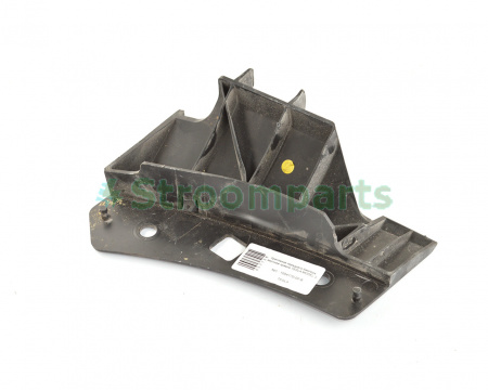 Крепление переднего бампера верхнее правое TESLA MODEL 3