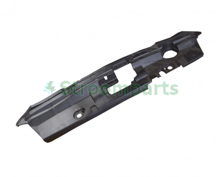 Накладка радиатора (верхний)  NISSAN LEAF 2018