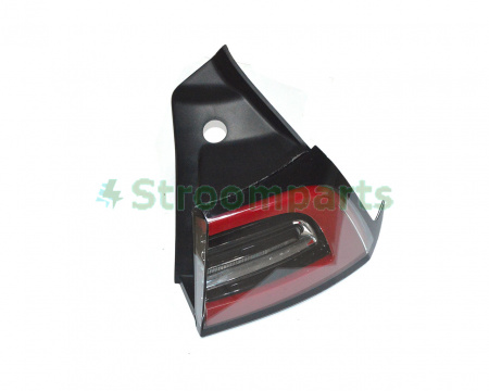 Фонарь задний левый наружный (НЕ ОРИГИНАЛ) (оранжевый поворотник Европа) TESLA MODEL 3