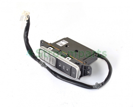 Кнопки управления магнитолой Nissan Leaf SV Кнопки управления магнитолой Nissan Leaf SV