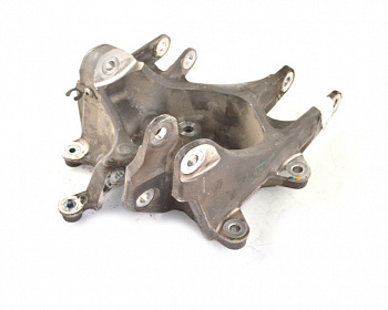 Кулак задний левый 4WD TESLA Model S,SR