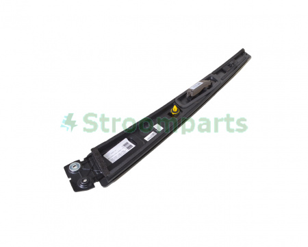 Накладка центральной стойки левая (с камерой) Tesla Model X 1092311-98-F / 1092311-98-E